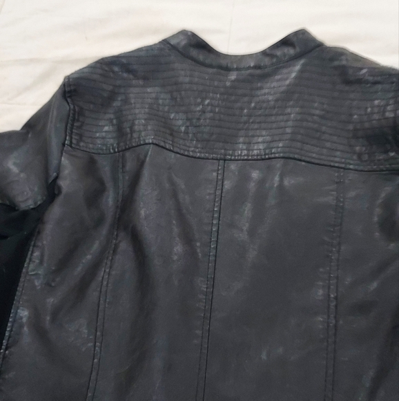 Maurices Black Jacket with Zipper Accents NWT - Picture 2 of 9